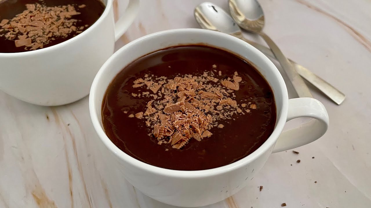 ठंडी में गरमा गरम हॉट चॉकलेट की रेसिपी |Creamy Hot Chocolate In 2 Mins| Italian Hot Choco For Winter | Anyone Can Cook with Dr.Alisha