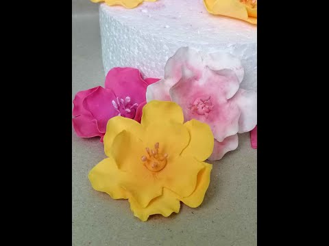 Video: Kako Napraviti Ukras Za Tortu: Fondan Cvijeće