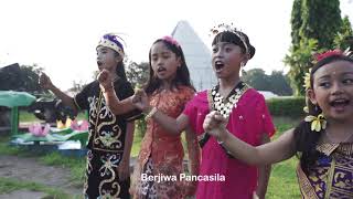Kami Anak Indonesia (Bhinneka Tunggal Ika) ciptaan Novita Pratika.. Singer Novita Family