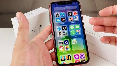 iOS 14 OFFICIAL on iPhone XR