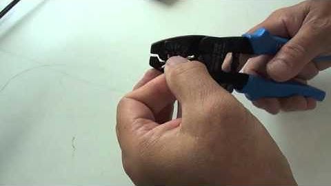 Crimping Futaba connectors