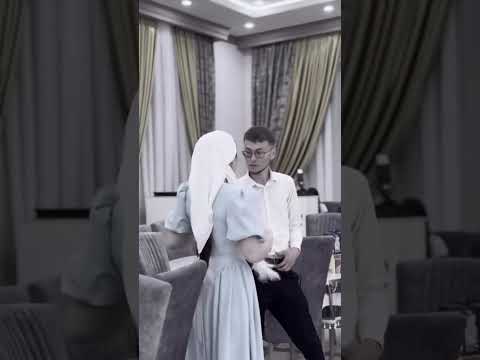 عريس مبرمج لكن لعروسة بكلمة وحدة غينزل