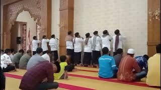 Viral Adzan 9 Orang. beginilah suara merdunya.