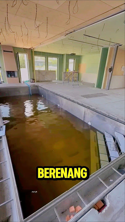 kolam renang di tengah ruang tamu🙀