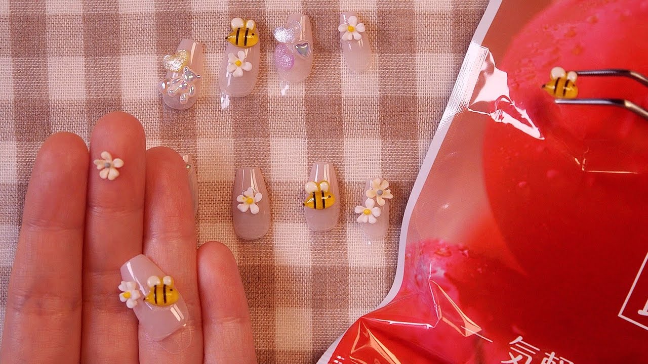 🐝 토마토 사탕 먹으면서 꿀벌 네일 꾸미기｜이팅 수다 ASMR