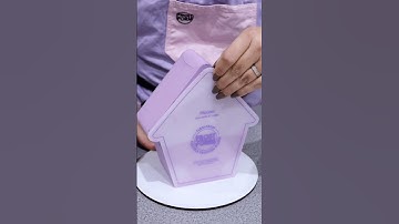 Haunted House Cake made with our House Flexi Frost & Carve plates! 👻www.frostform.com