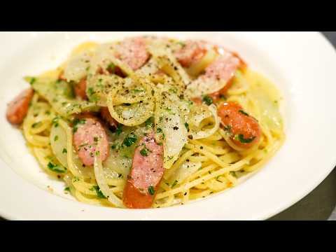 シェフが教える最高のおうちパスタ「ソーセージと玉ねぎのペペロンチーノ」