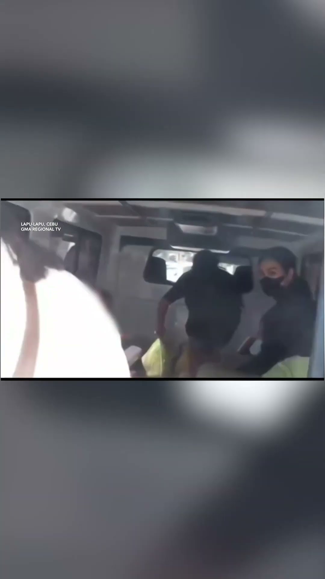 4 na magkakapatid na ikinandado sa bahay, sinagip! #shorts | Unang Balita