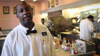 bejdsemiddel score sokker New Orleans Restaurant: Camellia Grill - YouTube