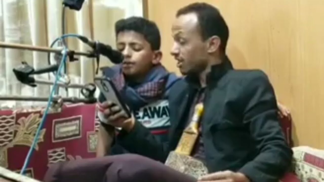 قصيدة شعرية مرثية من الشاعر الصغير  عبدالفتاح رضوان المقدشي بعد وفاة والده الشاعر رضوان المقدشي