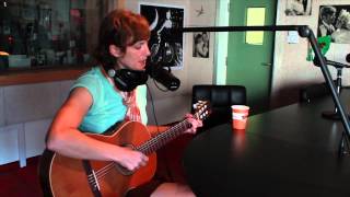 Laura Gibson - Funeral Song - Live @ Kol Hacampus 106fm