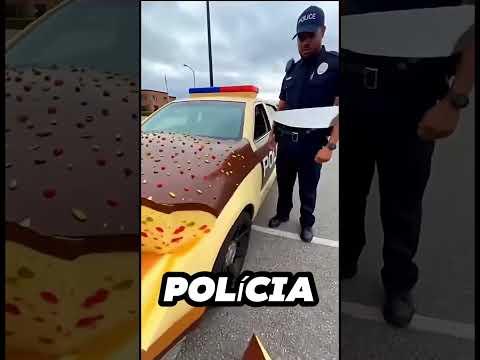 É um carro de polícia ou um bolo? 🤯🍰
