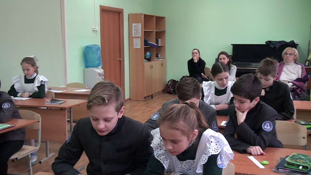 Фрагмент урока по математике в начальной школе. Фотосессия в классе 4 класс. Идеи для фотосессии на выпускной 4 класс. 5 класс фото. 5 классе была видео.