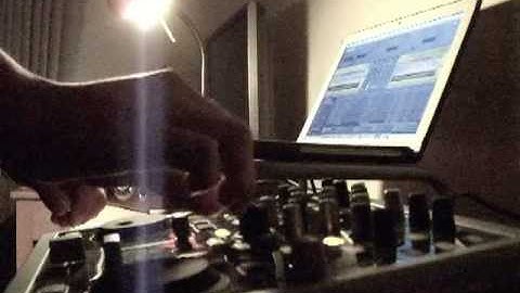 Traktor 3 + Numark Total Control