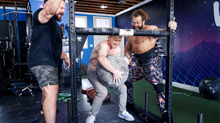 160 lb rock climber challenges the world strongest man