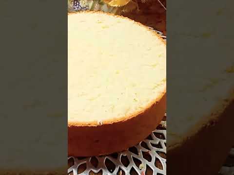 كيكه الاسبونج بالدقيق العادى بدون محسن