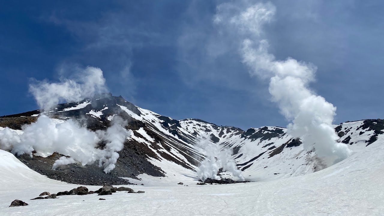 旭岳 地獄谷 春スキー 旭岳 バックカントリー山スキー 北海道
