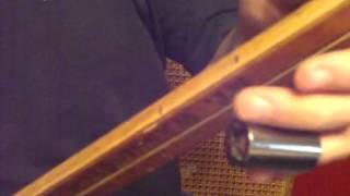 How to Play Diddley Bow pt 2:  "I'm a Man riff" chords