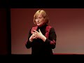 Réveiller la ville avec des grandes toiles | Catherine Feff | TEDxVersaillesGrandParc