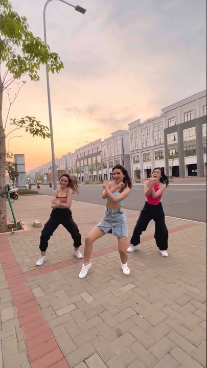 Ambyar Girls 💃 #viral #dance #viralvideo #ambyar