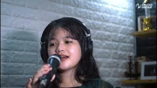 Download lagu Nikita Willy - Lebih dari Indah Cover Hesty