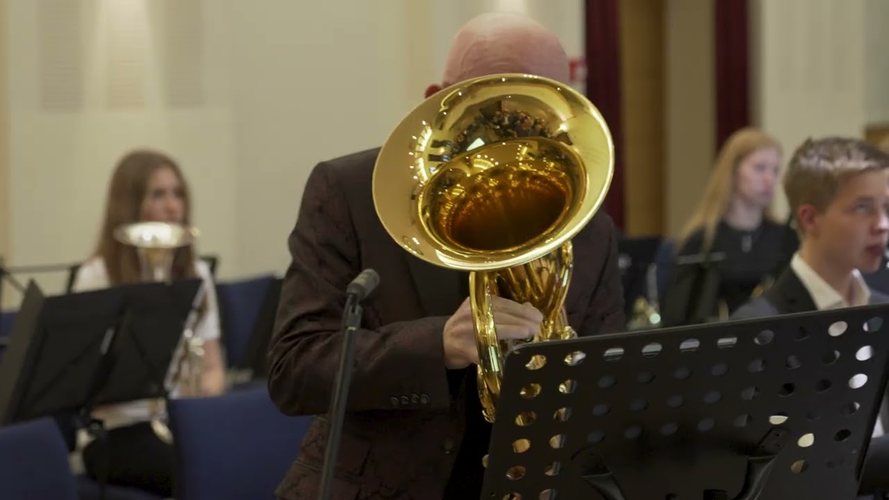 Philip Sparke - Pulcinella | ENPO & Steven Mead - YouTube