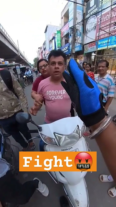 Full video on channel Fight 🤬 #viral #bike #roadrage #fight #as200 #rider #trending #trendingshorts