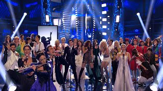 Klemen Slakonja recreates Slovenia’s 25 years in the Eurovision Song Contest (Ema 2020 Interval Act)