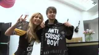 Video thumbnail of "Alexander Rybak receives T-Shirt  "Anti-crisis boy" from Svetlana Loboda"