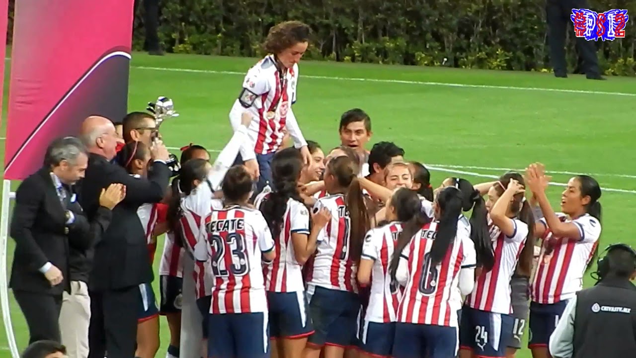 CHIVAS FEMENIL CAMPEONAS DE LA LIGA MX FEMENIL PREMIACIÓN ...