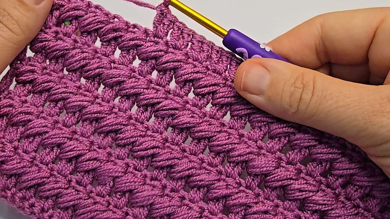 УНИКАЛЬНОЕ ИЗОБРАЖЕНИЕ! Давайте создадим НЕВИДАННЫЙ ранее узор для вязания крючком, ОЧЕНЬ ПРОСТОЙ...