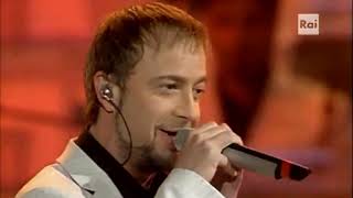 Video thumbnail of "Marco Masini - L'uomo volante {SANREMO 2004}"