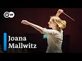 Capture de la vidéo Joana Mallwitz On Mozart, The Salzburg Festival, And Her Secret For Success