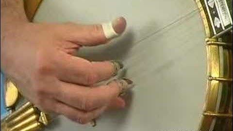 Banjo Lesson: How to Use Forward Rolls