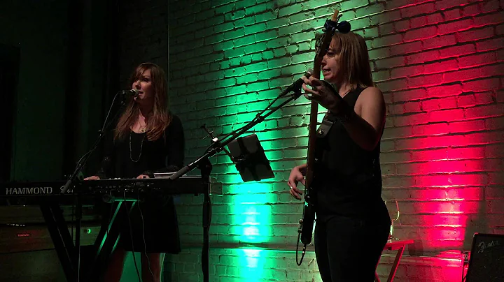 Jenny Jarnagin & Andrea Gudeyon - How Sweet It Is ...