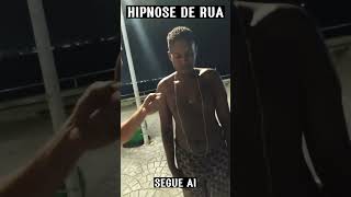 Hipnose de rua: Vendo a Beyonce