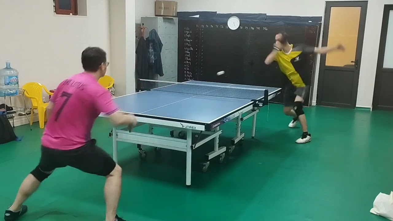 Phương vs Toàn
