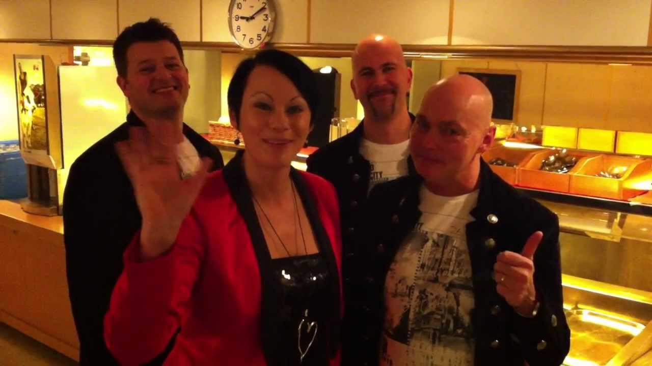 En liten påa för vår nya CD 