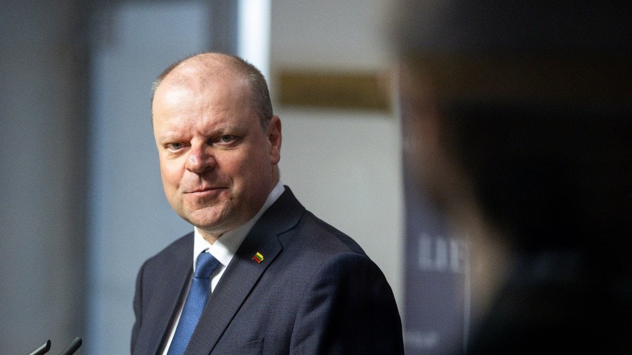 Skyrus dėvėti apykoję – S. Skvernelio reakcija: sprendimą laiko nepagrįstu