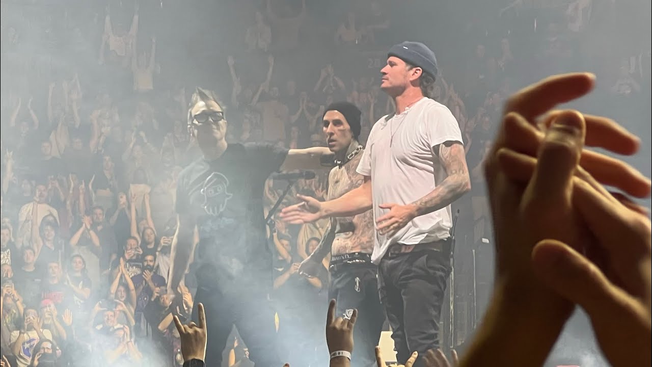Blink 182 Down Barclay Center YouTube
