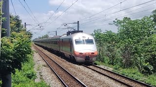 E1000替駛 119次自強號往彰化通過新富站 #記得按讚分享跟訂閱唷 