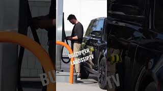 Gerard Butler keeps it real in Malibu while pumping gas  🐝