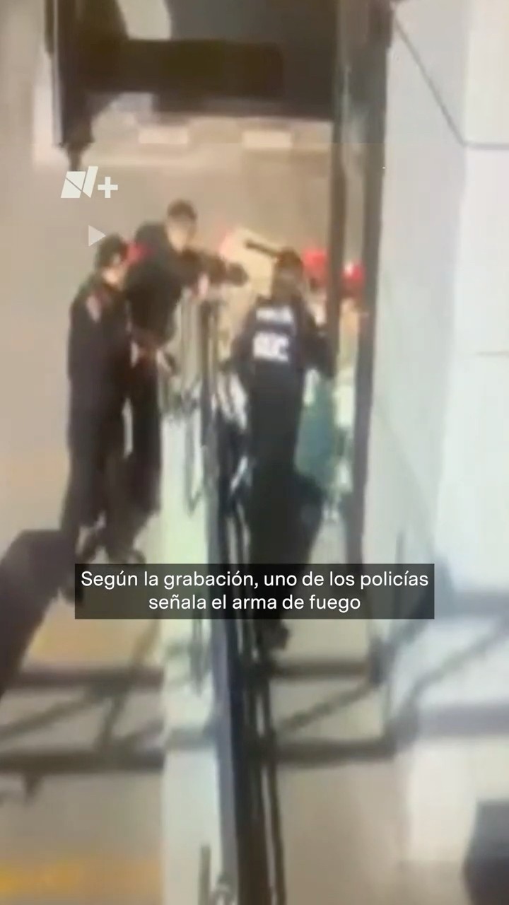 Policías de CDMX logran evitar feminicidio - N+ #shorts