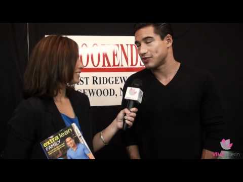 Mario Lopez Extra Lean Family w/ VIVE Katerin at Book Signing