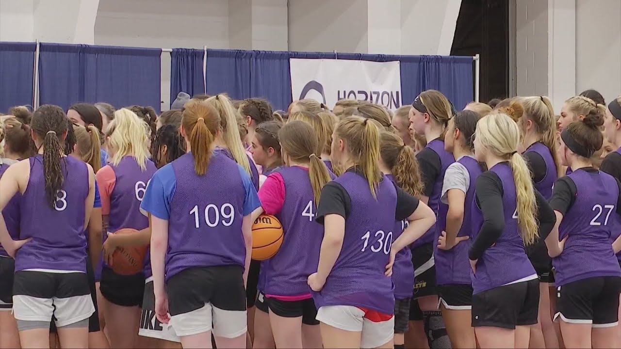 Girls basketball showcase