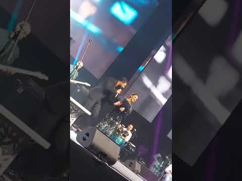 سيف نبيل و بلقيس من حفل دبي ممكن تدخل قلبي