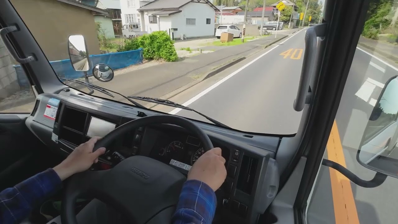 いすゞ エルフ 2トンショート 運転風景(スムーサーEX車)