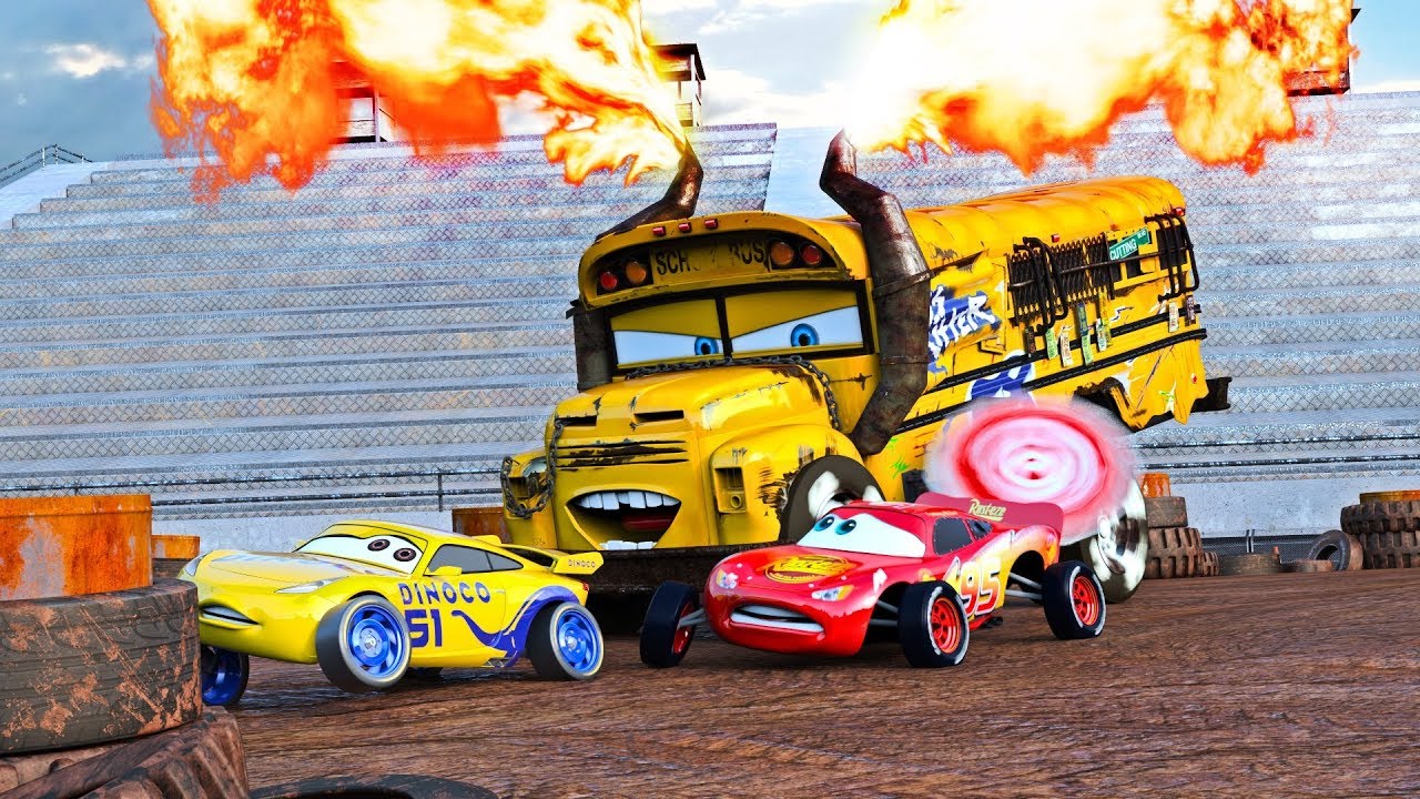 MATER does some TRACTOR TIPPING \u0026 has to answer to MISS FRITTER @ THUNDER HOLLOW SMASH \u0026 CRASH DERBY