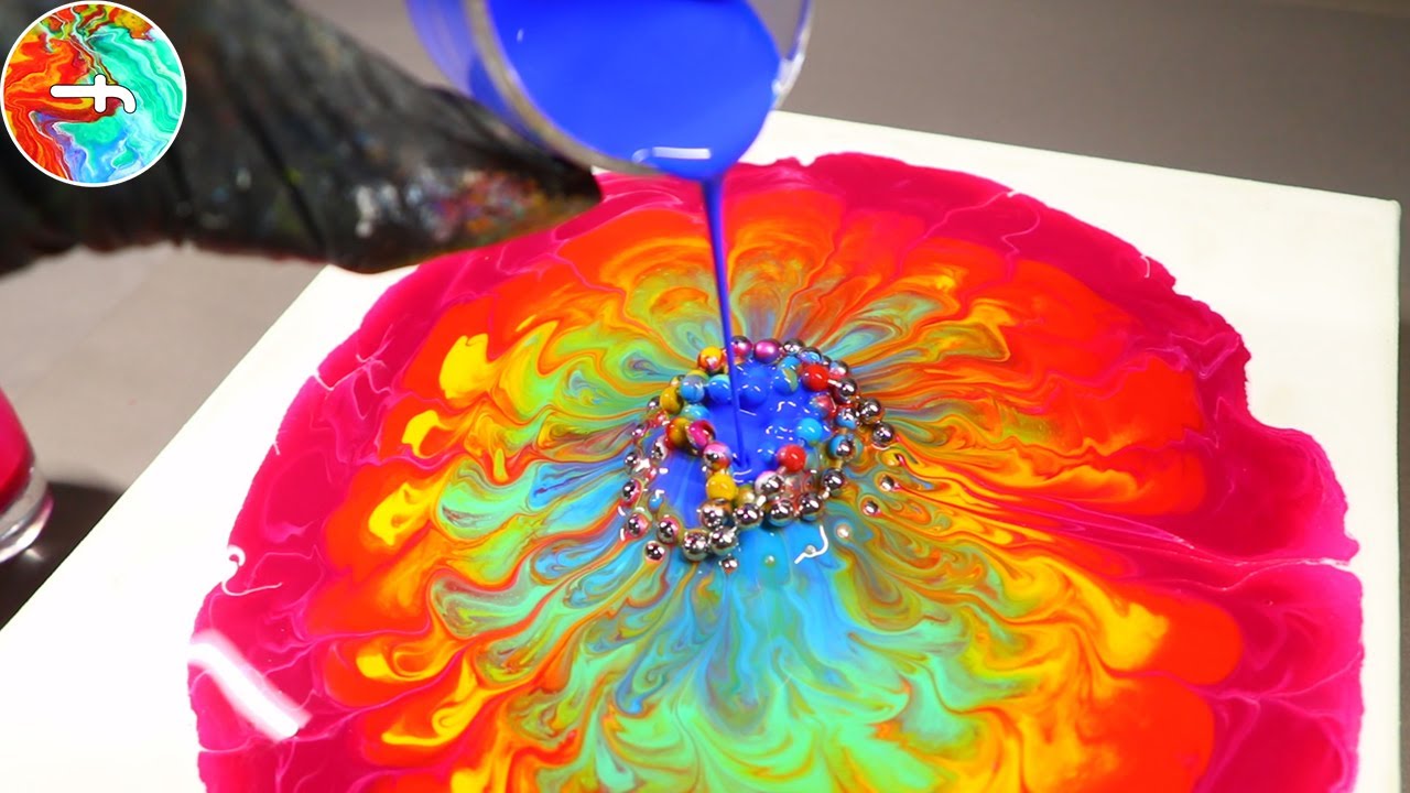 Acrylic pouring Painting with big chain Fluid Acrylics