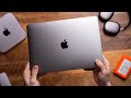 Apple MacBook Air youtube review thumbnail